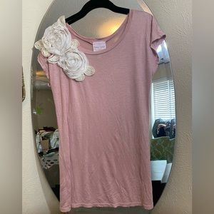 Romeo & Juliet Rose Tee